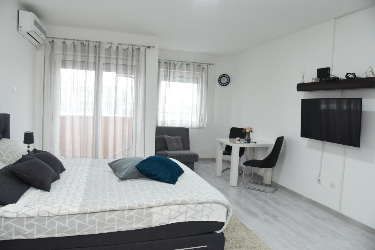 Apartmani Sofronic Loznica 2 Exterior photo