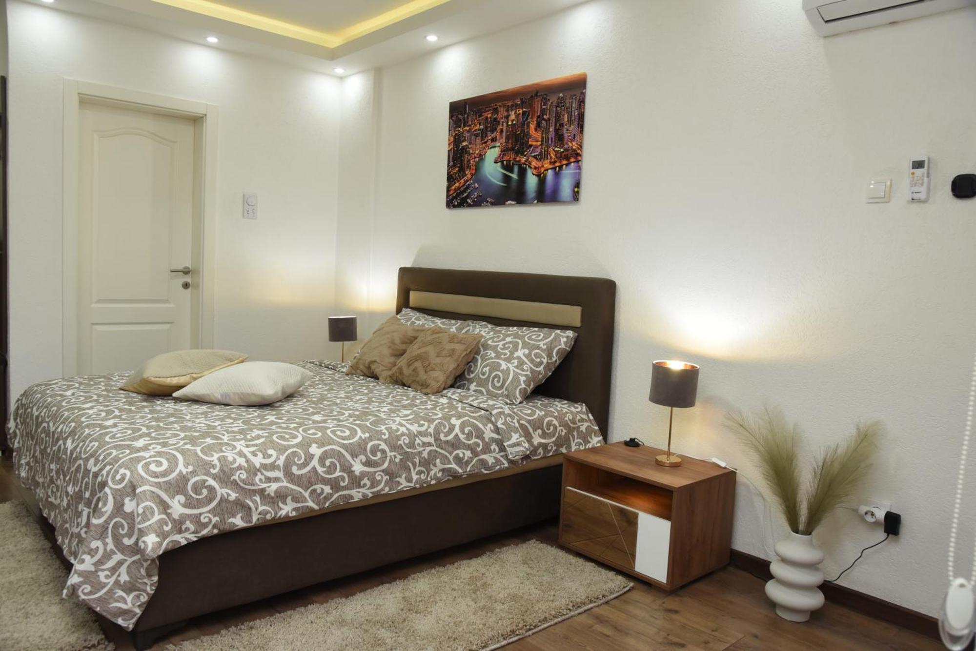 Apartmani Sofronic Loznica 2 Exterior photo